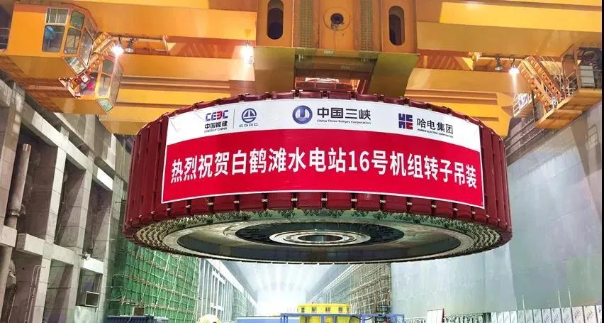 605828BB09F623F651E1B8B5570_5E90E499_13C8B.jpg?e=